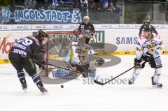 ERC Ingolstadt - Krefeld Pinguine - Playoff - Viertelfinale - Spiel2 - Thomas Greilinger mit der Chance zum Führungstreffer - Foto: Juergen Meyer