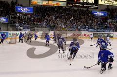 ERC Ingolstadt - Krefeld Pinguine - Playoff - Viertelfinale - Spiel2 - Kleinschülermannschaft beim Spiel in der Drittelpause - Foto: Juergen Meyer