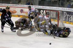 ERC Ingolstadt - Krefeld Pinguine - Playoff - Viertelfinale - Spiel2 - Jared Ross mit Einschussmöglichkeit - Foto: Juergen Meyer
