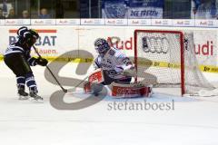 DEL - Play Offs - ERC Ingolstadt - Iserlohn Roosters - Jared Ross trift zum 5:1. Foto: Adalbert Michalik