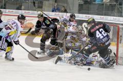 ERC Ingolstadt - Krefeld Pinguine - Playoff - Viertelfinale - Spiel2 - Jared Ross mit Einschussmöglichkeit - Foto: Juergen Meyer