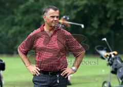 DEL Golfturnier in Ingolstadt. Mit dabei Leopold Stiefel. Das Turnier wurde dann wegen Unwetter abgesagt