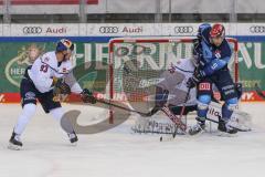 DEL - Eishockey - Saison 2020/21 - ERC Ingolstadt - EHC Red Bull München - Kevin Reich Torwart (#35 München) - Frederik Storm (#9 ERCI) - Foto: Jürgen Meyer