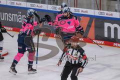 DEL - ERC Ingolstadt - Nürnberg Ice Tigers; Tor Jubel Treffer 4:0 Brandon DeFazio (24 - ERC) Louis-Marc Aubry (11 - ERC) Mirko Höfflin (10 - ERC)