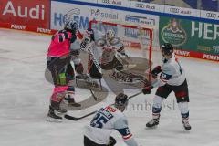 Penny DEL - Eishockey - Saison 2021/22 - ERC Ingolstadt - Nürnberg Ice Tigers - Louis-Marc Aubry (#11 ERCI) - Niklas Treutle Torwart (#31 Nürnberg) - Fabrizio Pilu (#68 Nürnberg) -  Foto: Jürgen Meyer