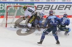 DEL - Eishockey - Saison 2020/21 - ERC Ingolstadt - Krefeld Pinguine - Der 3:3 Anschlusstreffer durch Lucas Lessio (#6 Krefeld) - Michael Garteig Torwart (#34 ERCI) - jubel - Foto: Jürgen Meyer