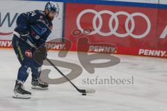 Penny DEL - Eishockey - Saison 2021/22 - ERC Ingolstadt - Kölner Haie -  Brandon Defazio (#24 ERCI) - Foto: Stefan Bösl