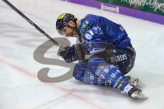 DEL - Eishockey - ERC Ingolstadt - Grizzlys Wolfsburg - Tor durch David Elsner (ERC 61) 2:0 Jubel am Boden