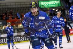 DEL - Eishockey - ERC Ingolstadt - Grizzlys Wolfsburg - Spiel ist aus, 3:2 n.V., Simon Schütz (ERC 97)