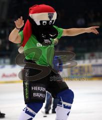 ERC Ingolstadt - Füchse Diusburg - Abschlusstanz für die Fans - Bruno St. Jacques