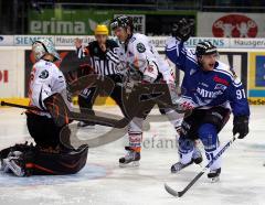 ERC Ingolstadt - Wolfsburg - 2:0 für die Panther - Rene Röthke jubelt