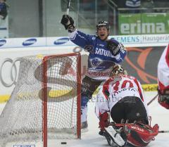 DEL - ERC Ingolstadt - Kölner Haie - Yannick Seidenberg erzielt das letzte Tor für den ERC