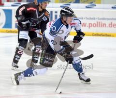 ERC Ingolstadt - Augsburg - Vorbereitungsspiel - Matt Keith zur Vorlage zum 1:0