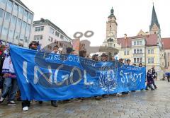 DEL - ERC Ingolstadt - Invasion 2009 - Die Pantherfans marschieren durch die Ingolstädter Innenstadt zum ersten Heimspiel der Saison