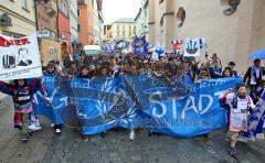 DEL - ERC Ingolstadt - Invasion 2009 - Die Pantherfans marschieren durch die Ingolstädter Innenstadt zum ersten Heimspiel der Saison