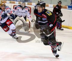 DEL - ERC Ingolstadt - Eisbären Berlin - Tyler Bouck im Angriff