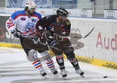 Vorbereitung - ERC Ingolstadt - Nürnberg Icetigers - 3:1 - Michael Waginger im Angriff am Tor