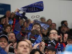 DEL - ERC Ingolstadt - Iserlohn Roosters - Fans Schal Jubel