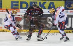 DEL - ERC Ingolstadt - Eisbären Berlin - Ben Clymer in Bedrängnis