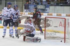 DEL - ERC Ingolstadt - Adler Mannheim - Der Puck ist drin durch Dominic Walsh