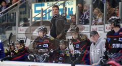 DEL - ERC Ingolstadt - Krefeld Pinguine - 2:7 - Trainerbank Greg Thomson regt sich auf