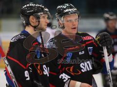 DEL - ERC Ingolstadt - Straubing Tigers - Bob Wren und Jakub Ficenec nach dem Spiel