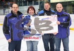 DEL - ERC Ingolstadt - Adler Mannheim - Fanprojekt Spendenübergabe an die ERC Jugend - Petra Vogl