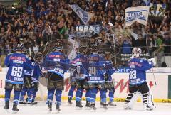 DEL - ERC Ingolstadt - Hamburg Freezers - Fans Jubel Sieg Fahnen