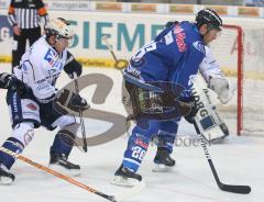 DEL - ERC Ingolstadt - Iserlohn Roosters - 7:1 - Vince Bellissimo vor dem Tor