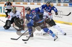 DEL - ERC Ingolstadt - Frankfurt Lions - Playoff - Thomas Greilinger umfährt das Tor