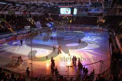 DEL - ERC Ingolstadt - Frankfurt Lions - Playoff - Saturn Arena in den Playoffs ausverkauft Fans Jubel Spruchband Einlauf Feuer