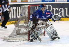 DEL - ERC Ingolstadt - Hannover - 1:4. Dustin Haloschan wird ins Tor eingewechselt