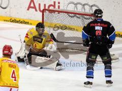 DEL - ERC Ingolstadt - DEG Metro Stars - Bob Wren vor dem Tor