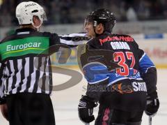 DEL - ERC Ingolstadt - Eisbären Berlin Playoff - Rick Girard beschwert sich beim Schiedsrichter