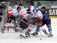 DEL - Playoff - ERC Ingolstadt - Eisbären Berlin 1:4 - Christoph Gawlik im Kampf vor dem Tor