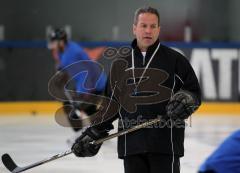 DEL - ERC Ingolstadt - Erstes Training des neuen Trainers Rich Chernomaz