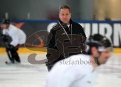 DEL - ERC Ingolstadt - Erstes Training des neuen Trainers Rich Chernomaz