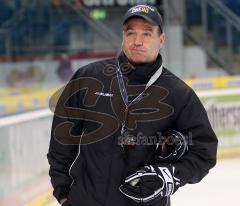 DEL - ERC Ingolstadt - Erstes Training - Trainer Greg Thomson