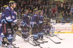 DEL - ERC Ingolstadt - Augsburg Panther - Jubel mit den Fans