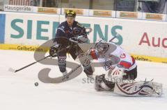 DEL - ERC Ingolstadt - Nürnberg Ice Tigers - Derek Hahn scheitert am Torwart