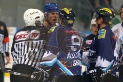 DEL - ERC Ingolstadt - Hamburg Freezers - Luciano Aquino im Streit