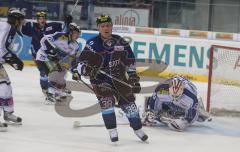 DEL - ERC Ingolstadt - Straubing Tigers - 1:1 Ausgleich durch Jakub Ficenec Jubel Tor