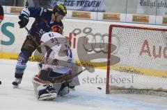 DEL - ERC Ingolstadt - Adler Mannheim - Tyler Buck scheitert am Goalie Barthwaite