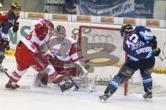 DEL - ERC Ingolstadt - Kölner Haie - Jared Ross mit einer Riesenchance. Der Puck prallt am Schützer ab