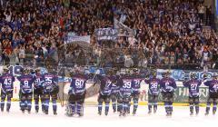 ERC Ingolstadt - EHC München - Sieg Jubel Fans Fahnen