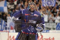 DEL - ERC Ingolstadt - Eisbären Berlin 4:5 n.P. - Ian Gordon nach dem Spiel