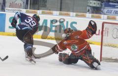 DEL - ERC Ingolstadt - Wolfsburg - Thomas Greilinger im Alleingang Tor zum 2:0