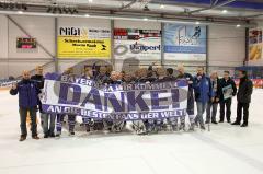 Jugend - ERC Ingolstadt - ERV Schweinfurt - Aufstieg Bayernliga - Jubel. Das ganze Team mit blonden Haaren