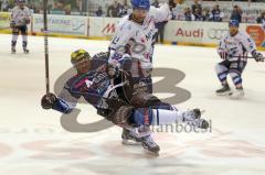 DEL - ERC Ingolstadt - Adler Mannheim - Playoff - 3.Halbfinale-Michael Waginger wird gefoult