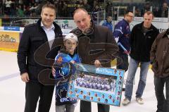 DEL - ERC Ingolstadt - Adler Mannheim - Playoff - 1.Halbfinale - Ehrung der Schüler Meister, Cristian Lösel und Jimi Boni